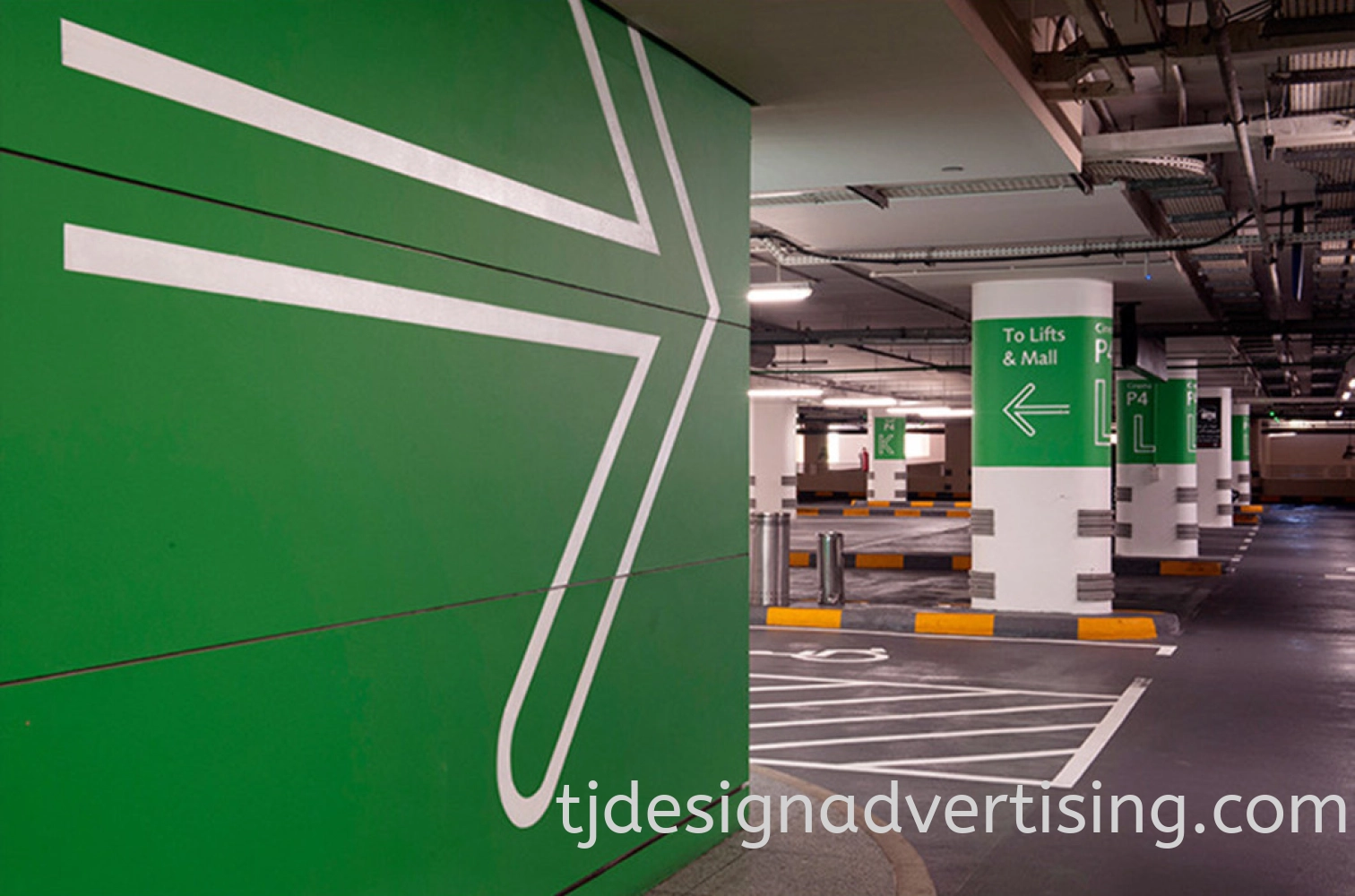 WAYFINDING / CAR PARK SIGNAGE