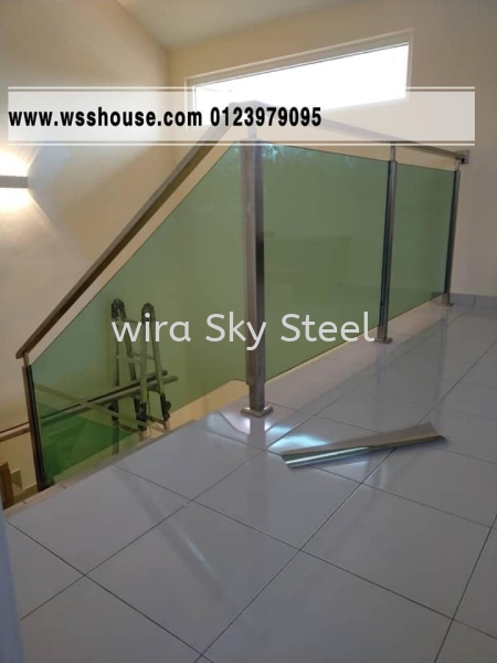 Staircase and Railing Wood Staircase and Railing Staircase Railing Selangor, Malaysia, Kuala Lumpur (KL), Semenyih Supplier, Suppliers, Supply, Supplies | Wira Sky Steel Sdn Bhd