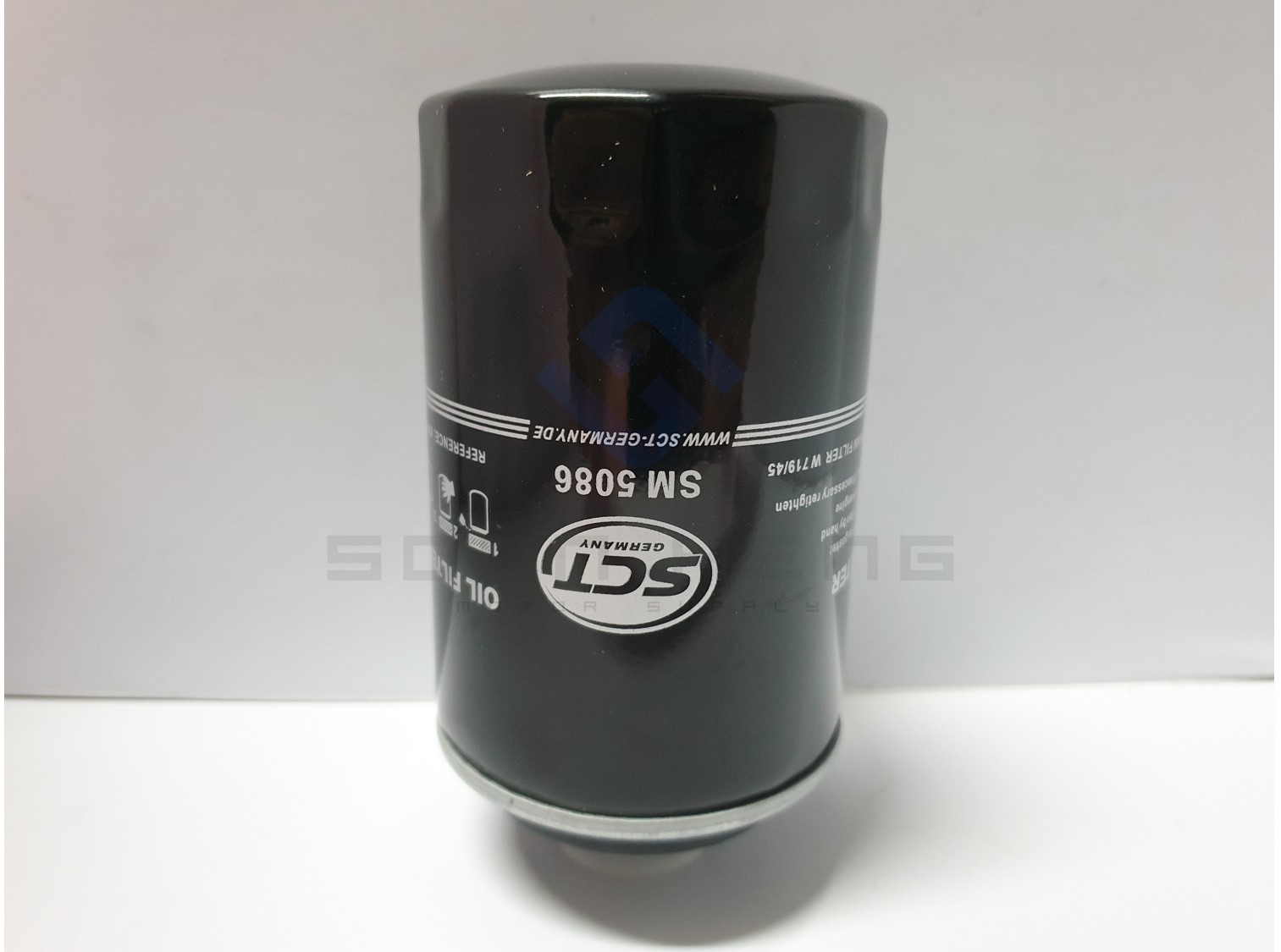 Audi A3, A4, A5, A6, A8, Q3, Q5, TT, Volkswagen Beetle, Golf V, Golf VI, Jetta III, Jetta IV, Passat, Passat CC, Scirocco, Sharan and Tiguan with Engine 1.8/ 2.0 TSI/ TFSI - Oil Filter (SCT GERMANY)