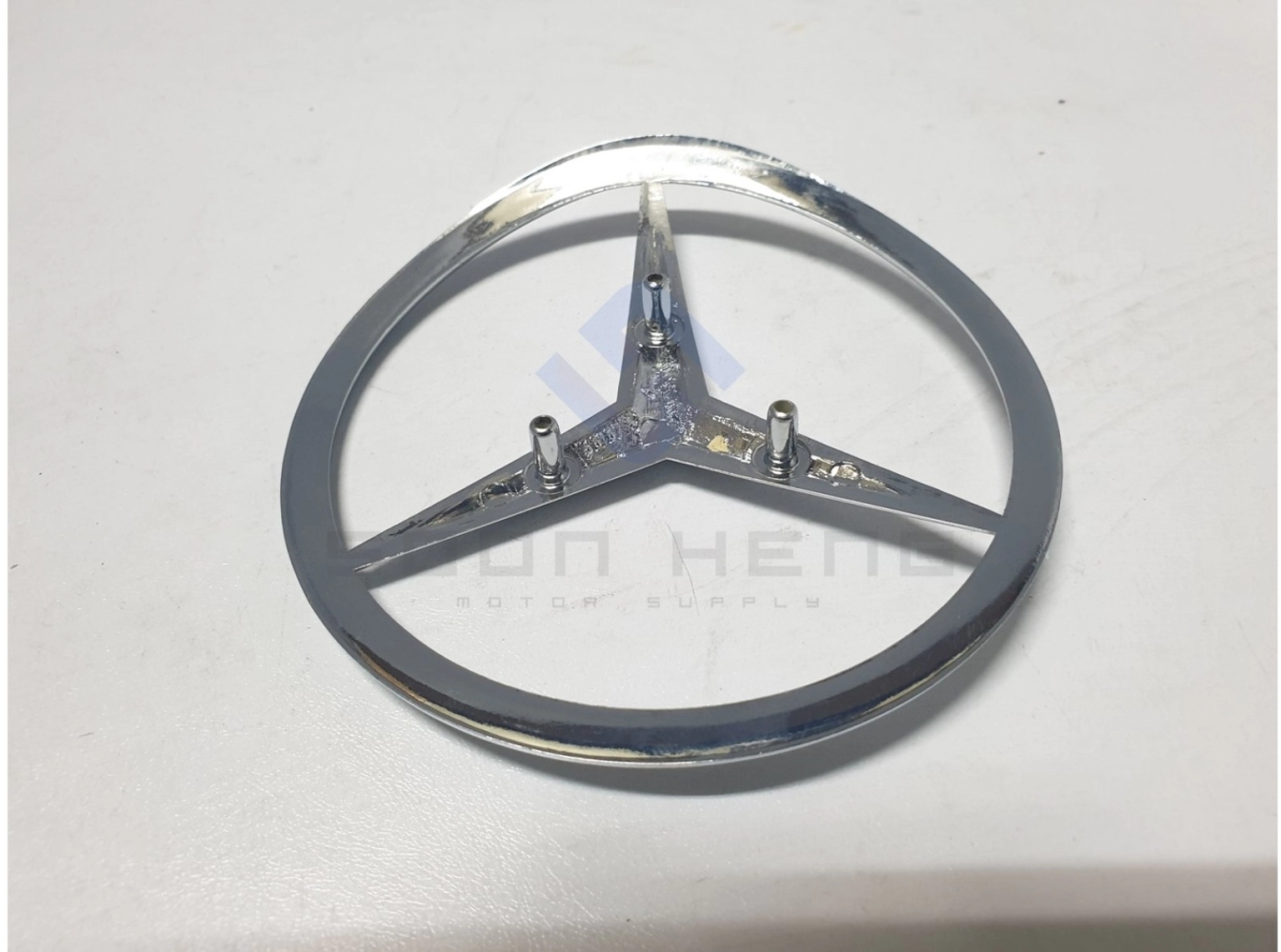 Mercedes-Benz SL R107 - Rear Boot/ Trunk Lid Star Logo Emblem (Original MB)