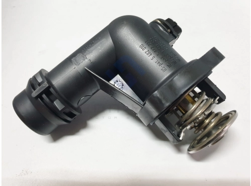 BMW E46 with Engine M43 (1.9L Displacement)  Coolant Thermostat (MAHLE)