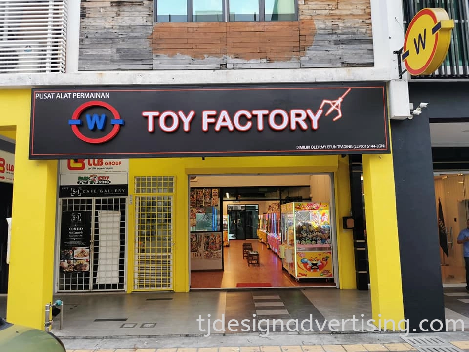 Box-Up 3D Signage - TOY FACTORY