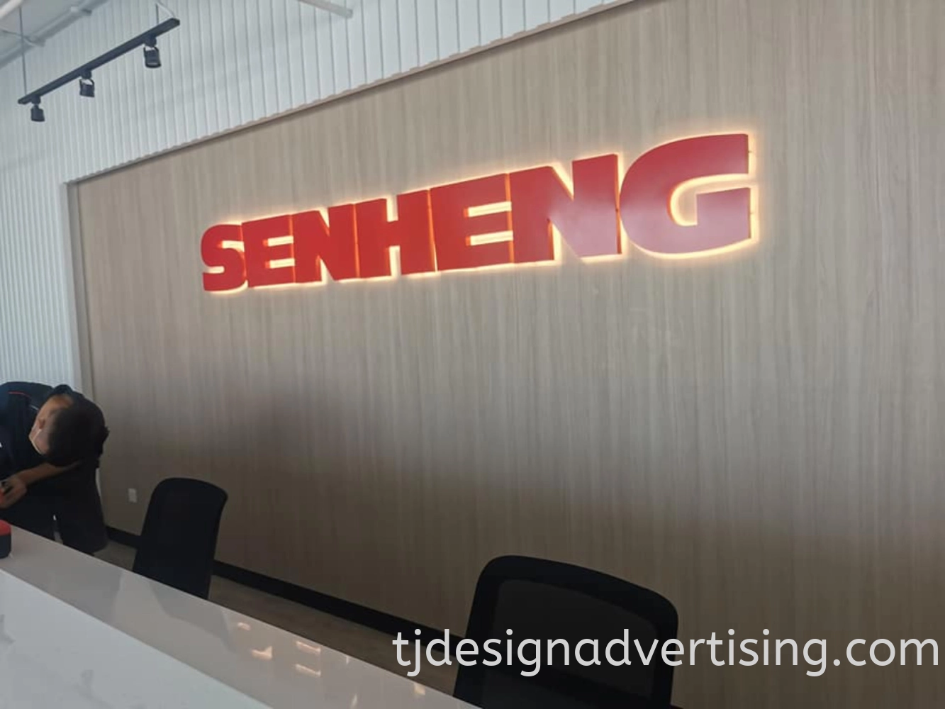 Box-Up 3D Signage - SENHENG