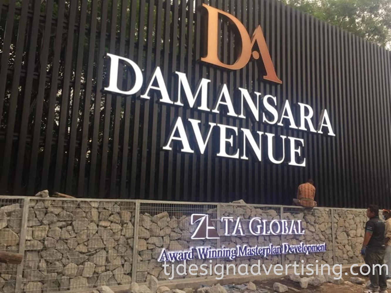 Box-Up 3D Signage - DAMANSARA AVENUE