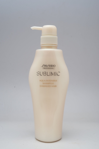 Shiseido Professional SUBLIMIC Aqua Intensive Shampoo 500ML SUBLIMIC AQUA INTENSIVE SHAMPOO SHISEIDO SUBLIMIC AQUA INTENSIVE SHISEIDO SUBLIMIC Malaysia, Melaka, Bachang Supplier, Suppliers, Supply, Supplies | Cheng Xiong Hair Saloon Supplier