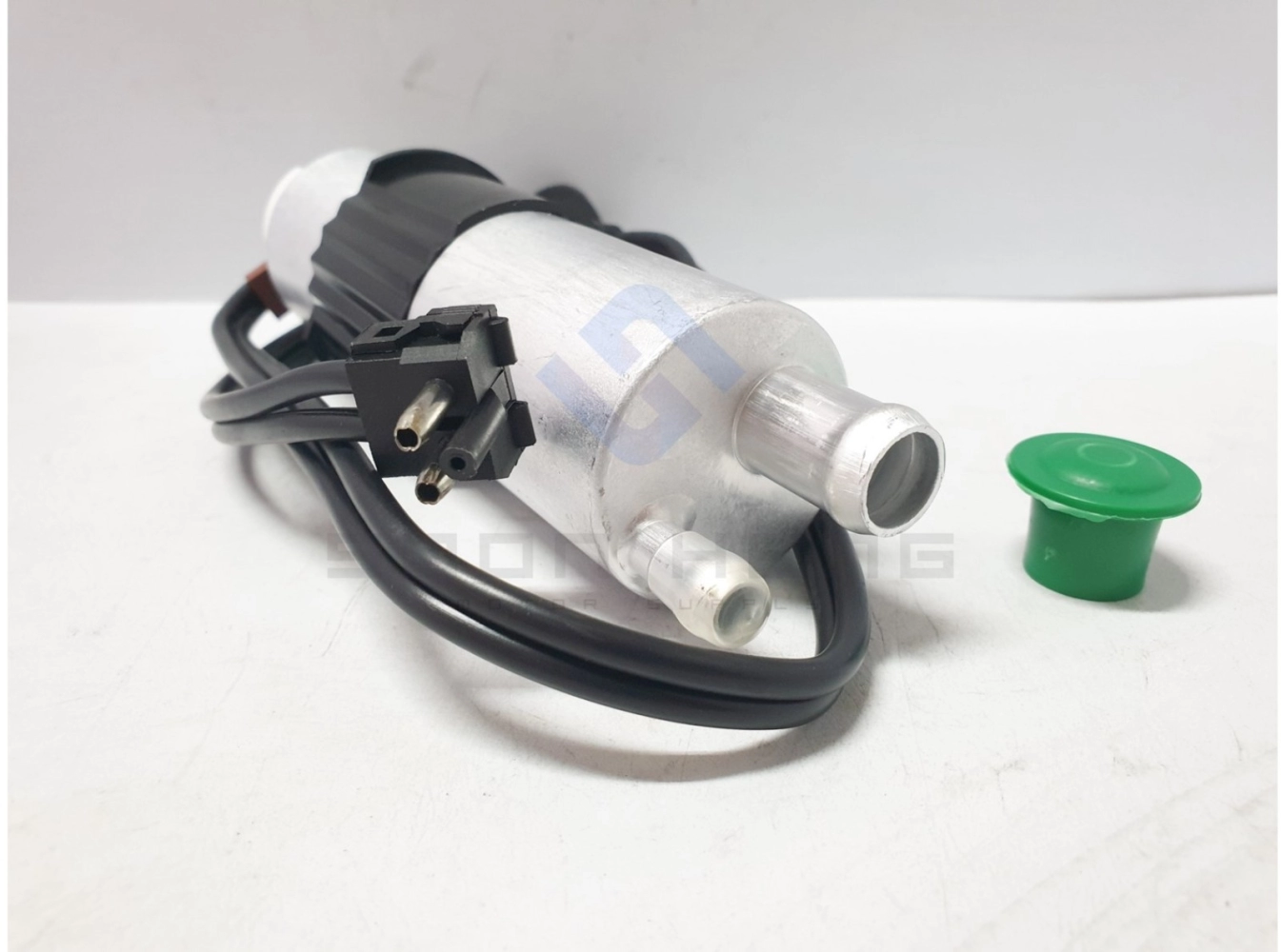 Mercedes-Benz W202 and C208  Fuel Pump/ Fuel Feed Unit (MEYLE)