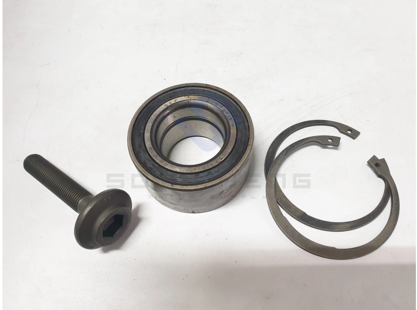 Audi A4 B5, A6 C5, 80 B3/ B4, 90 B2/ B3 and Volkswagen Passat B5/ B5.5  Front Wheel Bearing (SKF)