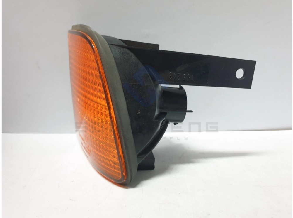 BMW E34 - Front Left Side Turn Signal Lamp ~ Amber (ULO)
