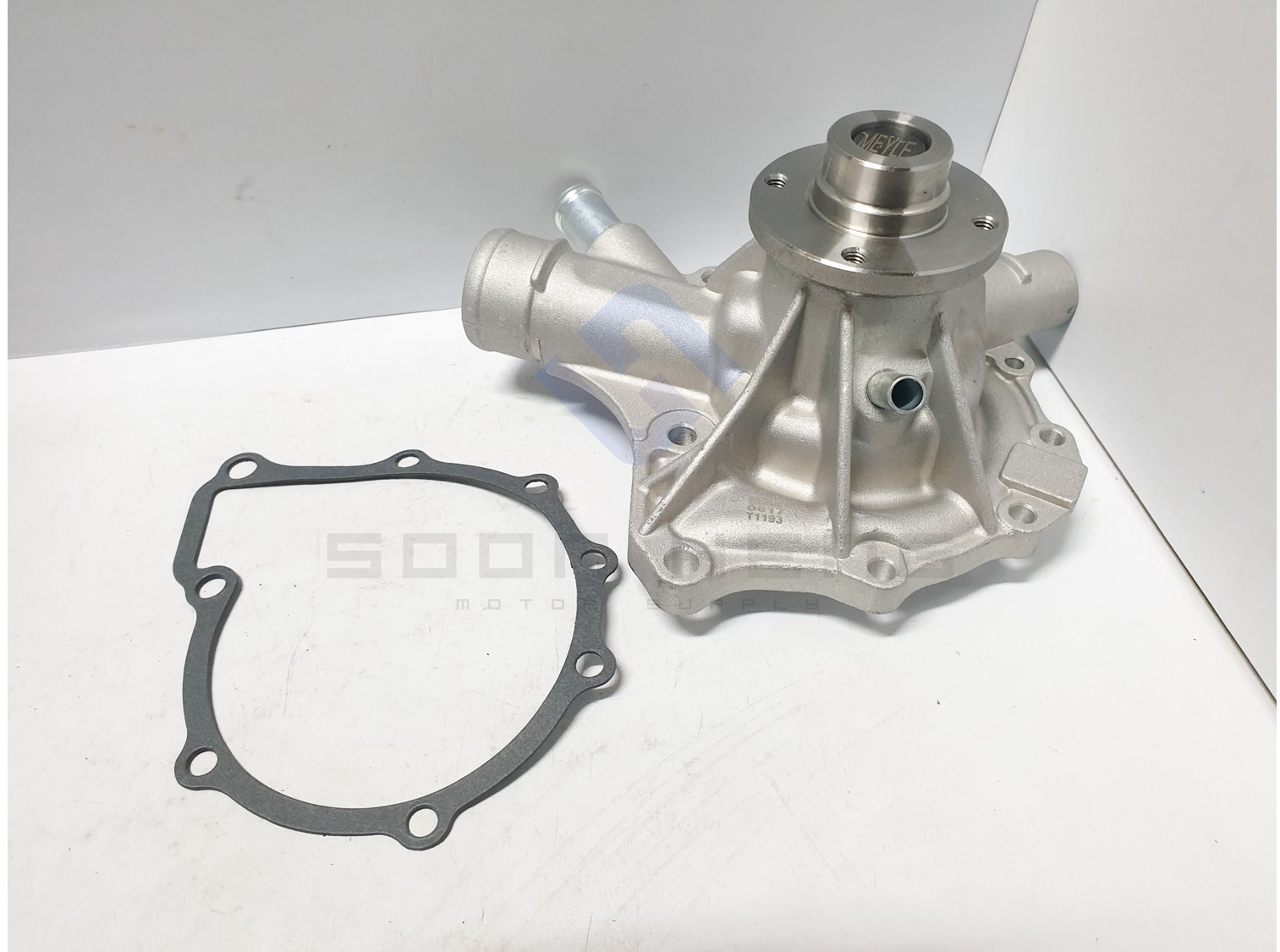 Mercedes-Benz W203 and CL203 with Engine M111 - Water Pump (MEYLE)