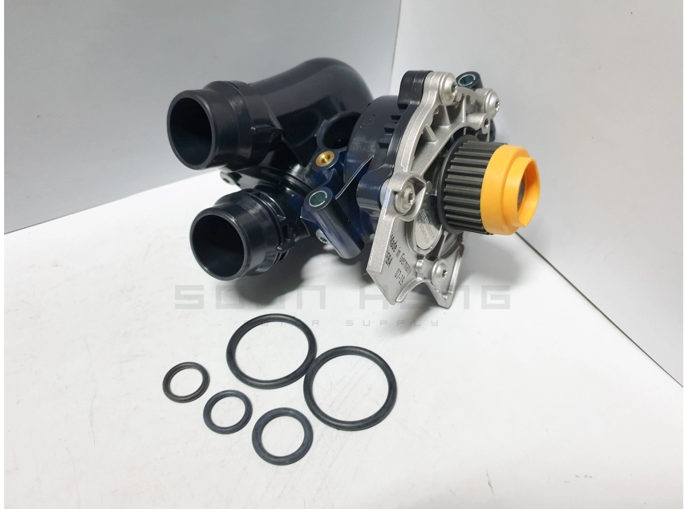 Audi A3, A4 B8, A5, A6 C7, Q3, Q5, TT, Volkswagen Beetle, Golf V/ VI, Jetta III/ IV, Passat B6/ B7, Passat CC B6, CC, Scirocco III, Sharan and Tiguan with Engine 1.8/ 2.0 TSI/ TFSI - Water Pump (GEBA) 