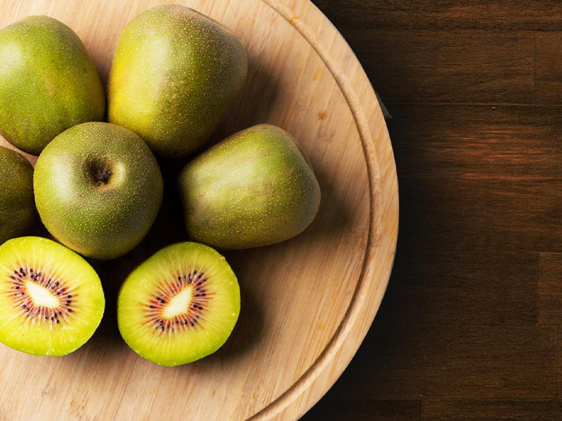 RED HEART KIWI