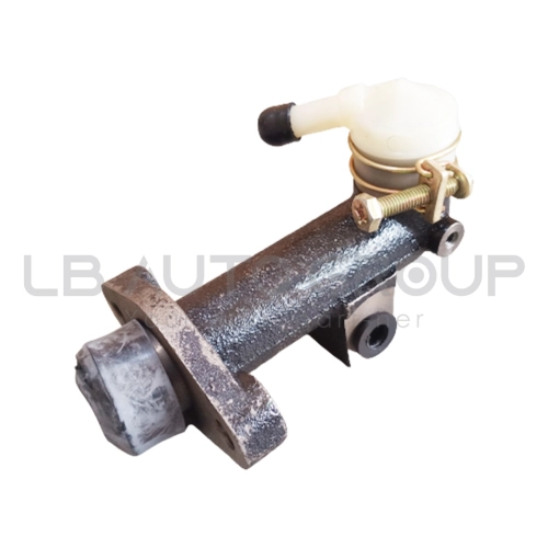 CMI-208-Q CLUTCH MASTER CYLINDER NKR NPR (13/16" Small Hole)