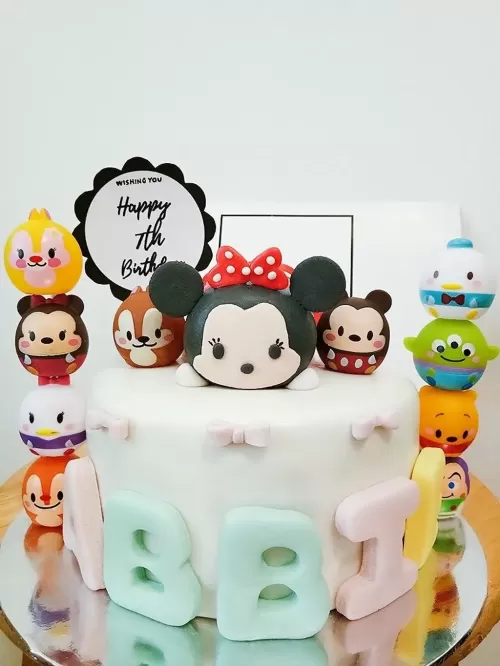 Tsum Tsum Theme Fondant Cake