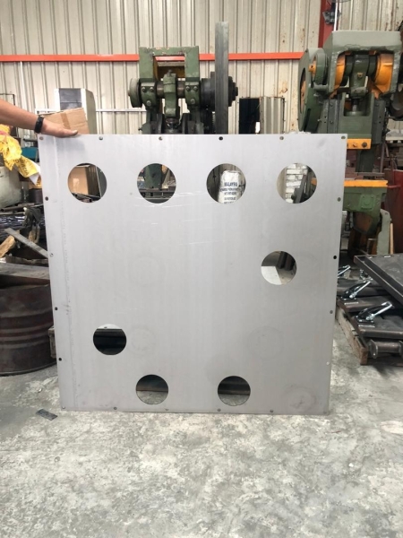 OEM Sheet Metal Works - Stainless steel plate for manufacturing Machine OEM Sheet Metal Works Selangor, Malaysia, Kuala Lumpur (KL), Sungai Buloh Services | Initial Engineering Marketing Sdn Bhd