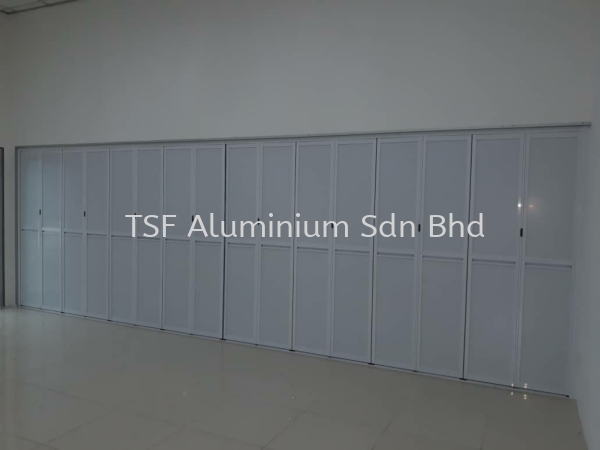  Bi Fold Door Johor Bahru (JB), Malaysia, Mount Austin Supplier, Installation, Design, Contractor | TSF Aluminium Sdn Bhd