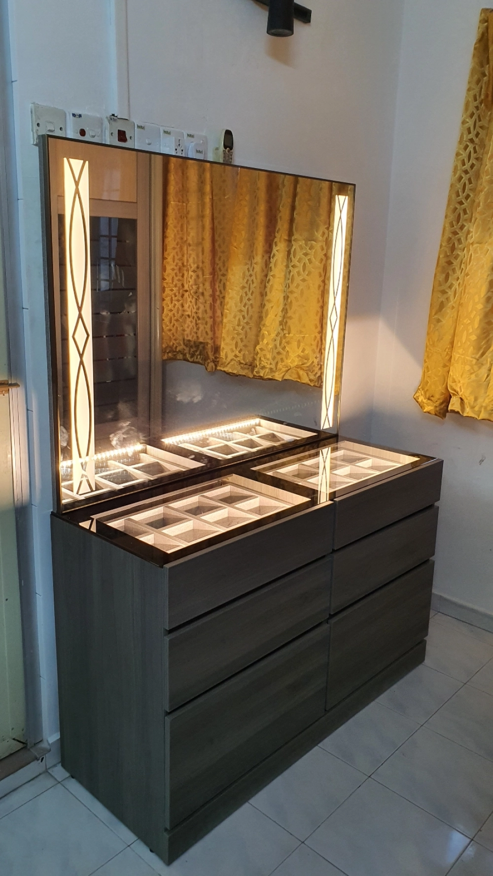 Dressing Table With Light Bukit Mertajam