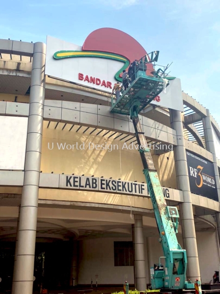 KLANG EXECUTIVE CLUB 3DBOXUP FRONTLIT SIGNBOARD AT KLANG, SELANGOR, MALAYSIA 3D BOX UP LED FRONTLIT LETTERING SIGNBOARD Malaysia, Selangor, Klang, Kuala Lumpur (KL) Manufacturer, Supplier, Supply, Supplies | U World Design Advertising