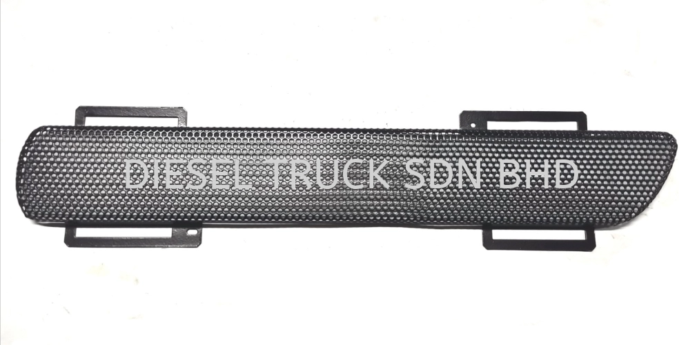 BUMPER MIDDLE COVER NET LH (R SERIES) 1495577