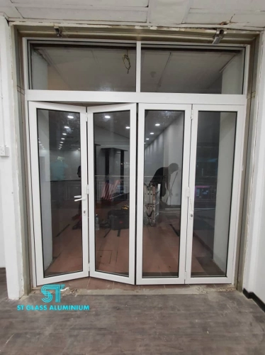 Folding Door 