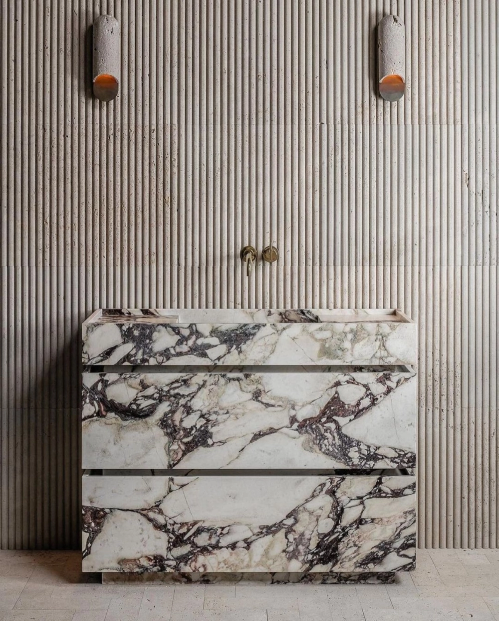 Calacatta Viola Marble 