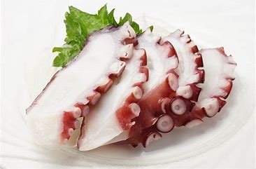 Octopus Slice / Tako Slice 6g (20pcs/tray) (Halal Certified)