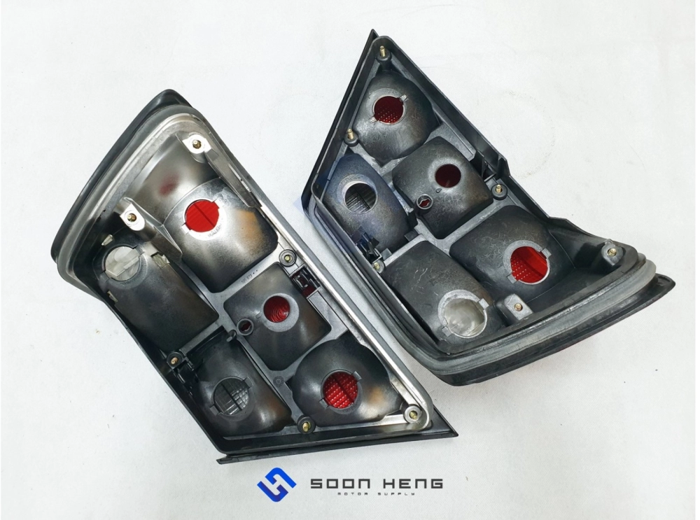 Mercedes-Benz W124 - Left and Right Tail Lamp (Original MB)