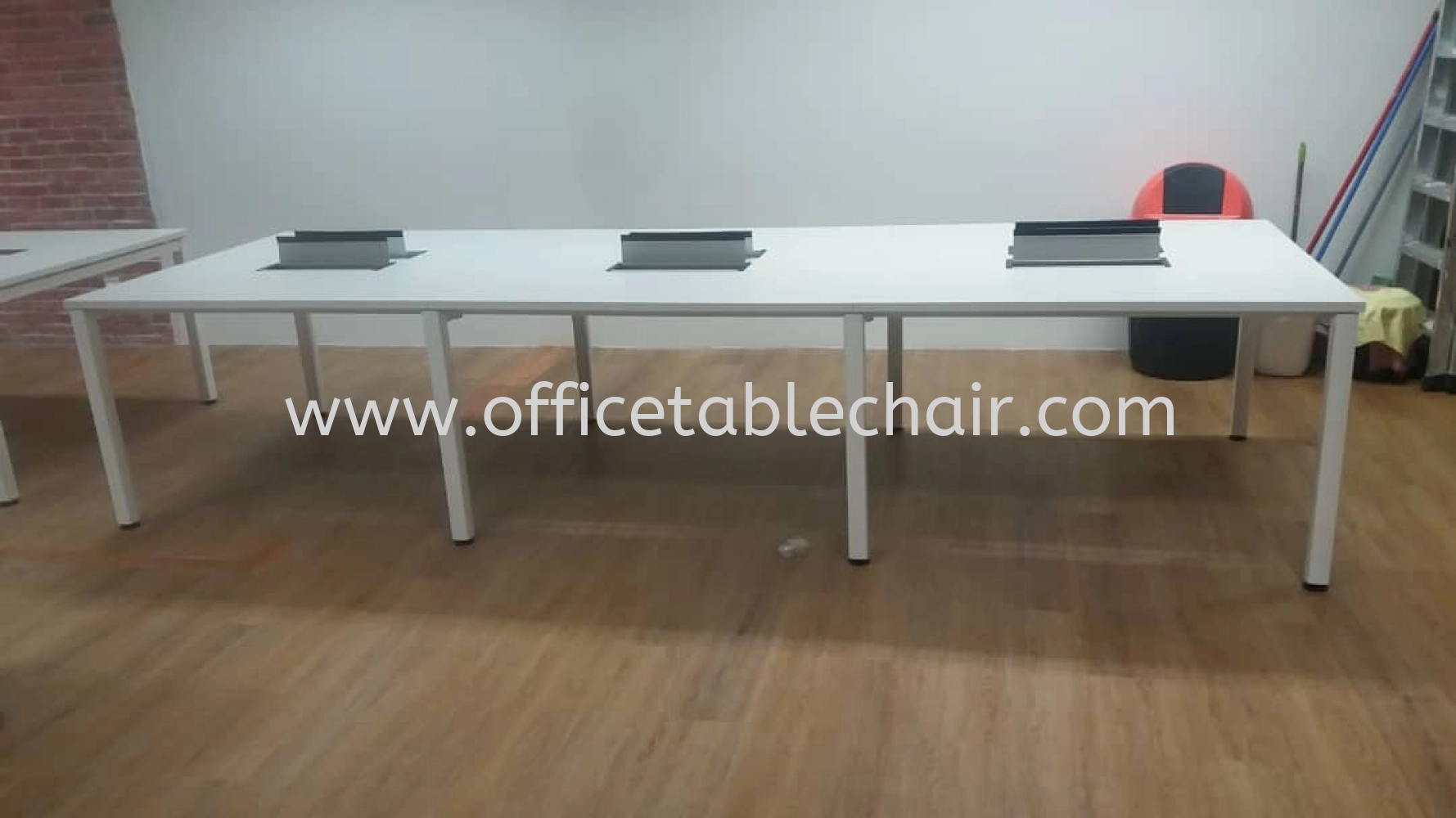 Delivery & Installation Office Furniture Damansara Perdana, Petaling Jaya