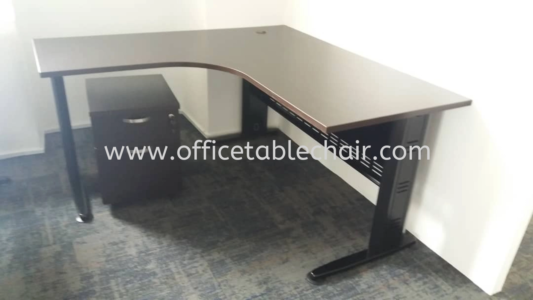 Delivery & Installation Office Furniture Setia Walk, Pusat Bandar Puchong