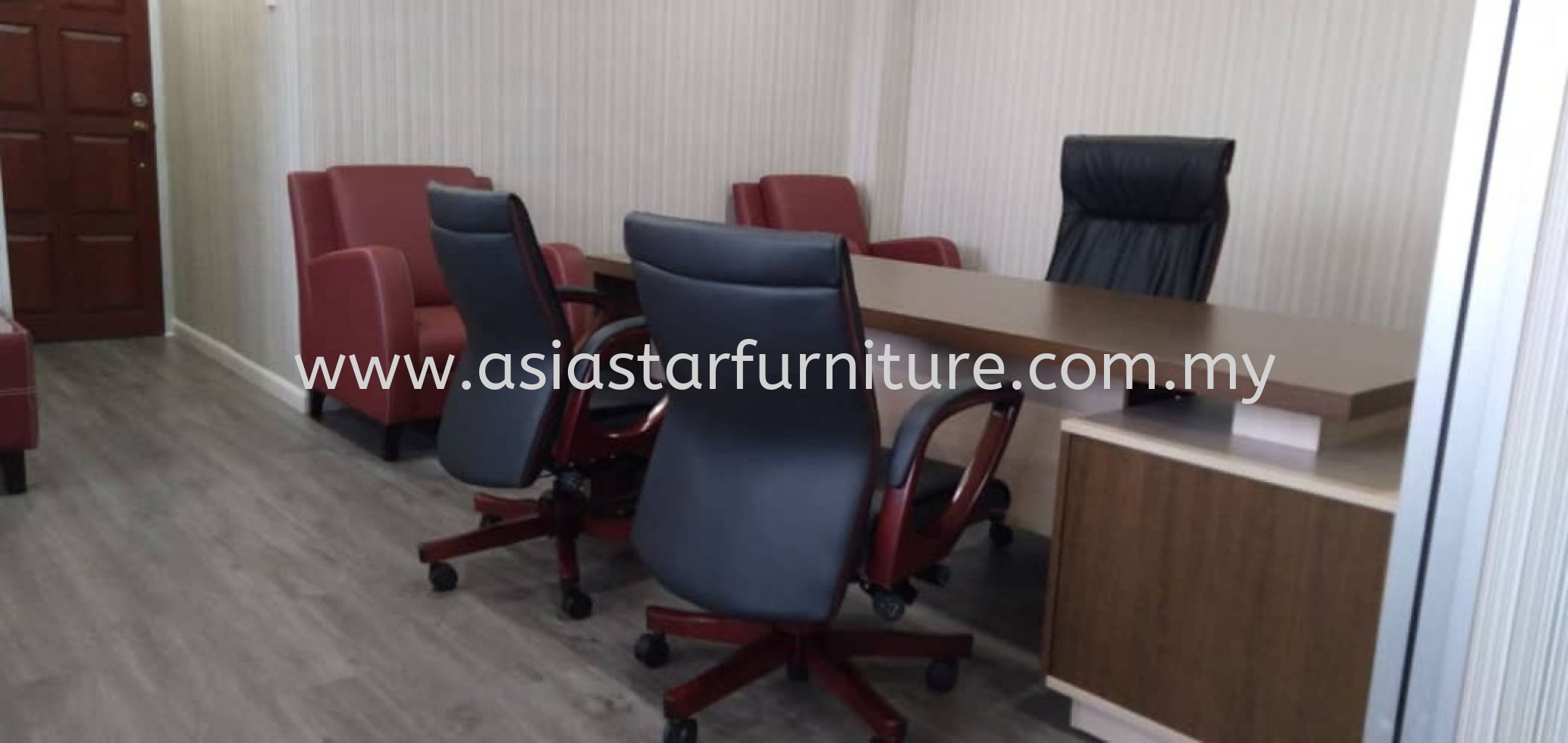 DELIVERY & INSTALLATION FERNI DIRECTOR OFFICE TABLE l VITTA DIRECTOR OFFICE TABLE l OFFICE FURNITURE l SRI HARTAMAS l SEGAMBUT l KL