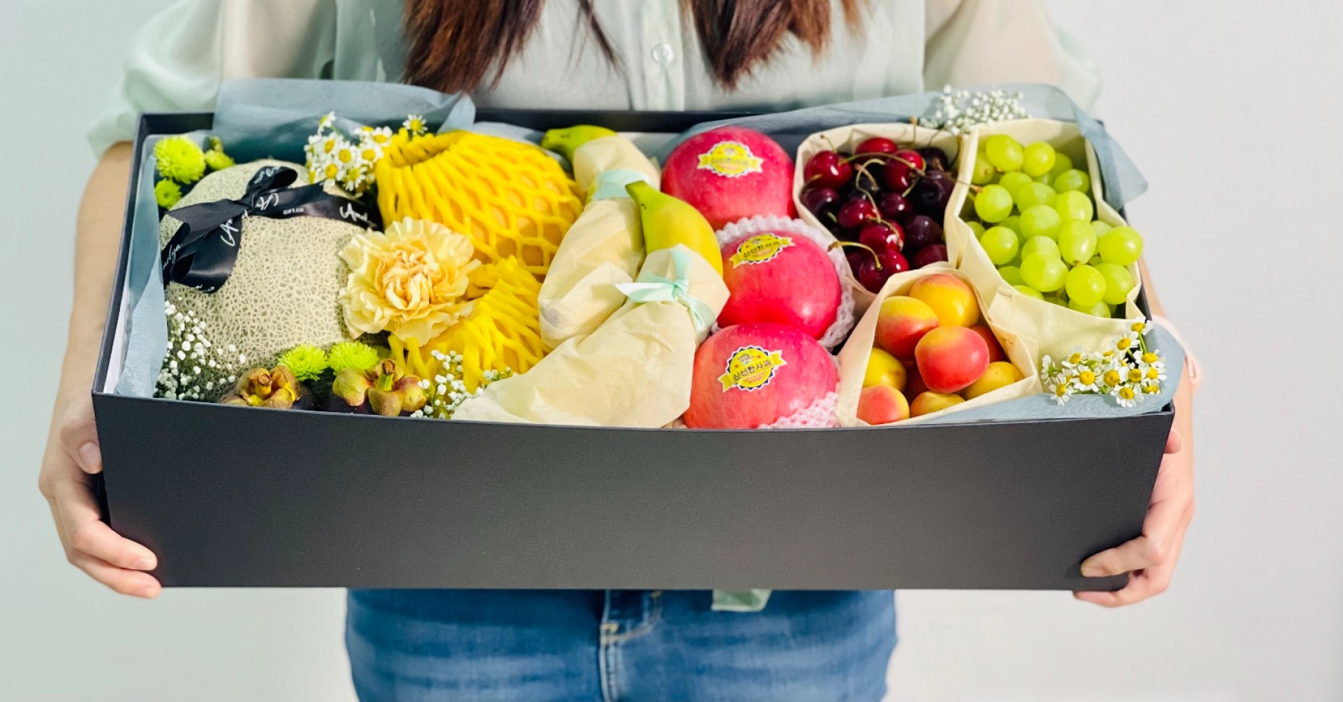 Premium Long Black Box with Fresh Fruits 