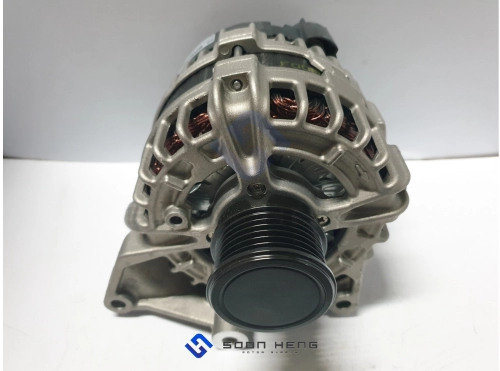 Mercedes-Benz W204, W205, C205, W212, C207, W213, C238, R172 and X204 - Alternator (BOSCH)