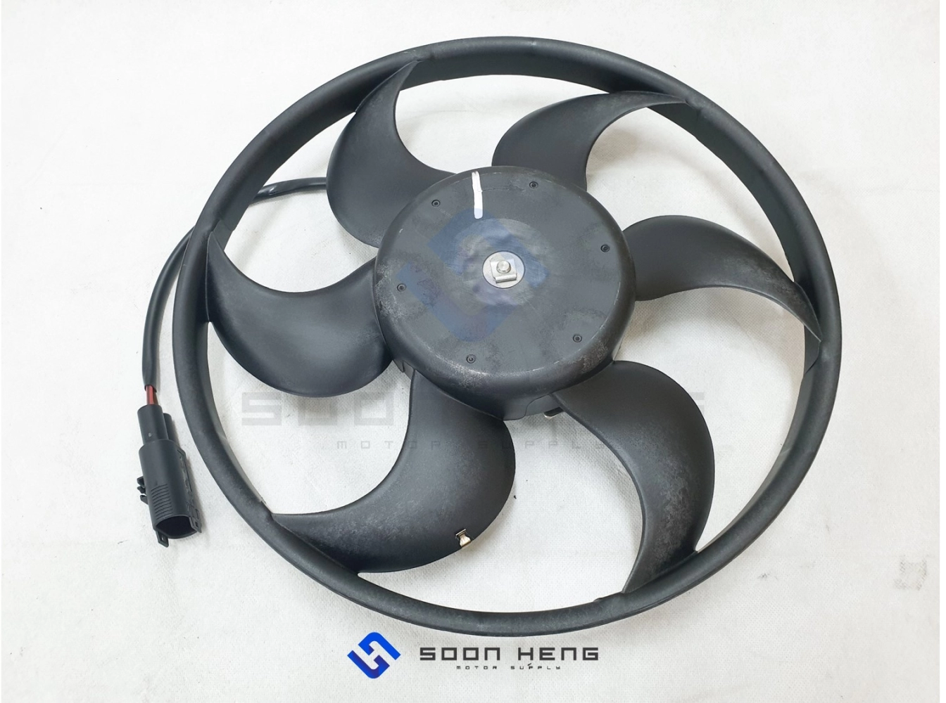 Mercedes-Benz W202, C208, W210 and R170 - Radiator Fan (VAICO)