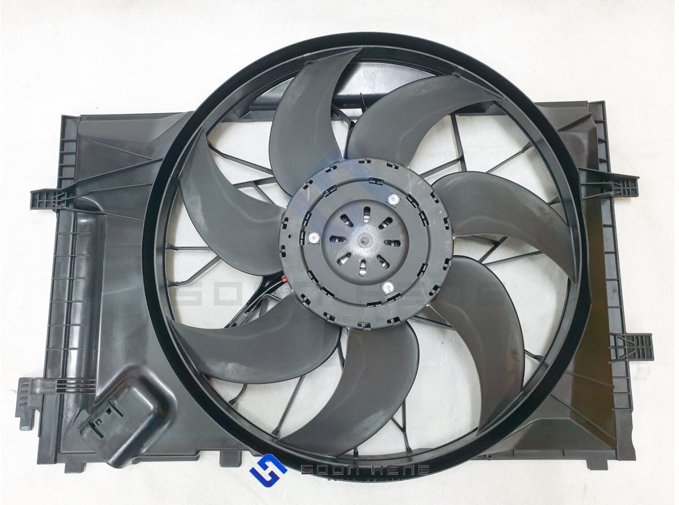 Mercedes-Benz W203, CL203, C209 and R171 - Radiator Fan (OSSCA)
