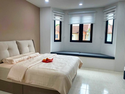 Master Bedroom-Bedhead-Modern Interior Design Ideas - Renovation Remodelling - Kempas Utama, JohorBahru JB