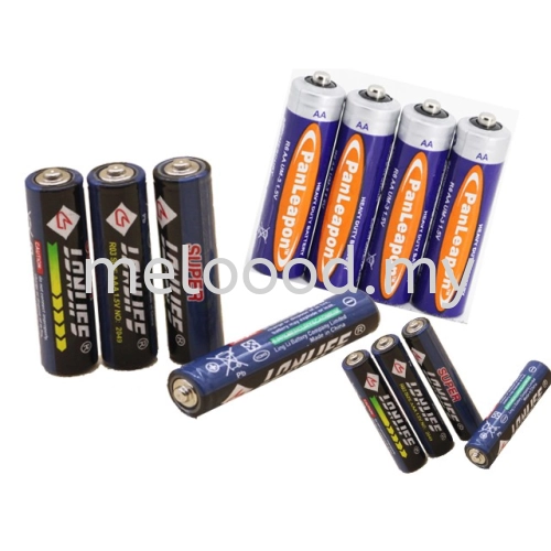 Ready Stock Battery 1.5V Heavy Duty Bateri AA / AAA