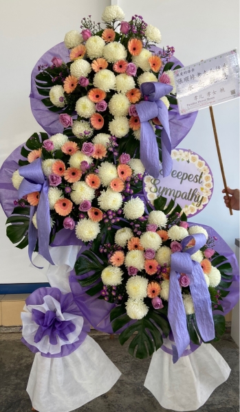 W41 Condolences & Funeral  (Wreath) »Ȧ From RM200 Condolences & Sympathy Melaka, Malaysia Delivery, Supplier, Supply | Paradise Flower House