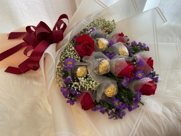 Choc 14 Chocolate Bouquet Hand Bouquet  Melaka, Malaysia Delivery, Supplier, Supply | Paradise Flower House