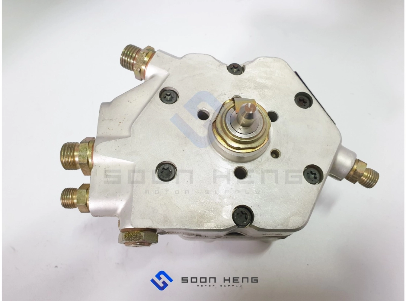 Mercedes-Benz with Engine M110.984/ 986/ 987/ 988/ 989/ 990/ 994 - Fuel Distributor (BOSCH)