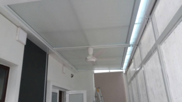 Glass Canopy With Blind