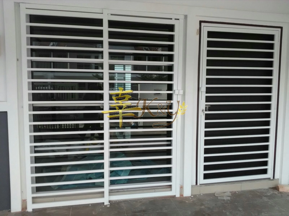 Mild Steel Sliding & Main doors (Ms 6/8x6/8 Hollow) 