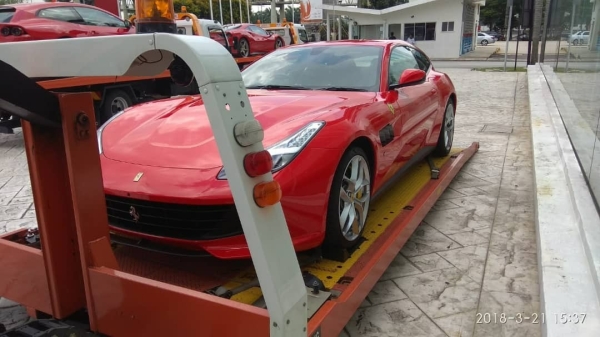  Ferrari Car Carrier  Malaysia, Selangor, Kuala Lumpur (KL) Service | Comtar Transport & Car Carrier Sdn Bhd