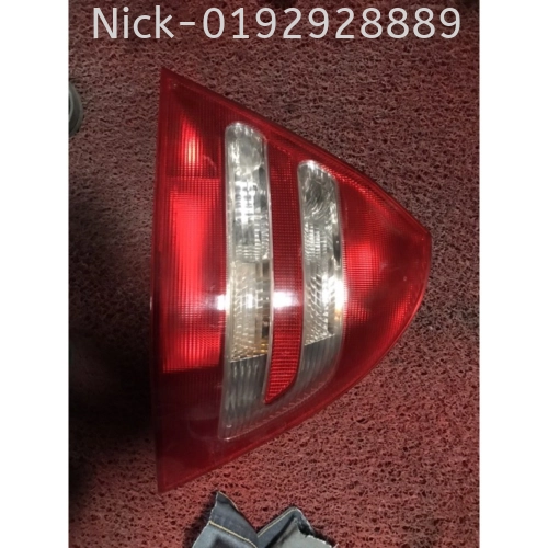 w203 TAIL LAMP RH (parts no :A203 820 0264)