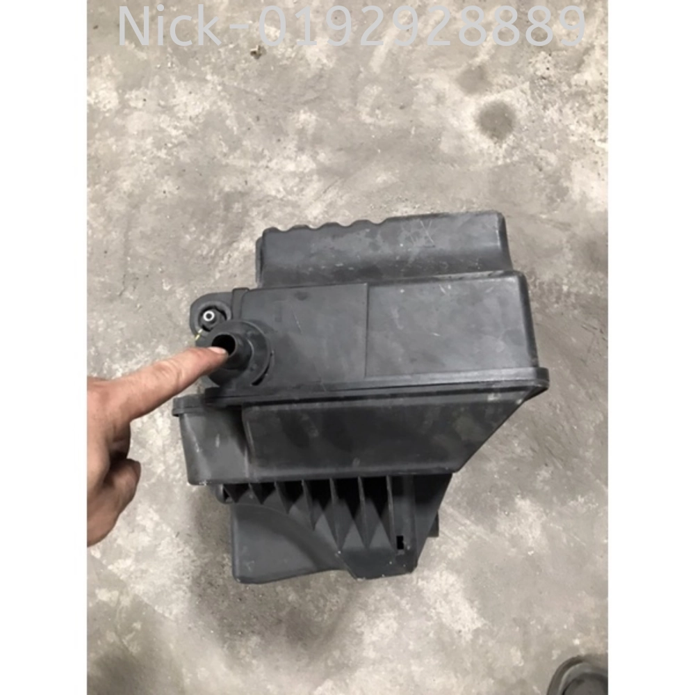 W245 W169 AIR FILTER HOUSING