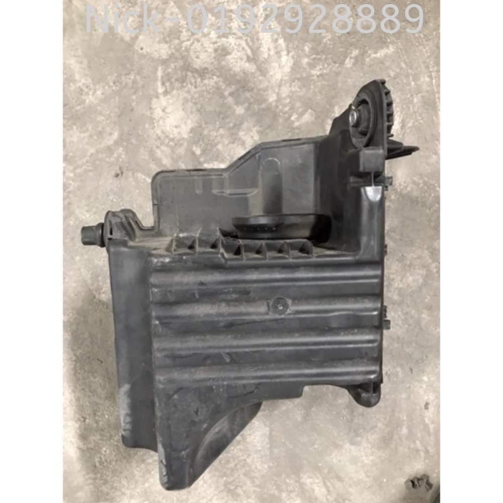 W245 W169 AIR FILTER HOUSING