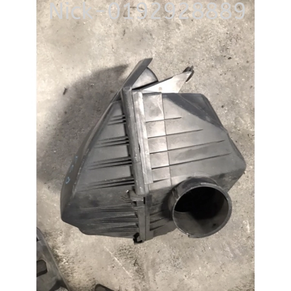 BMW E60 M54 AIR FILTER HOUSING