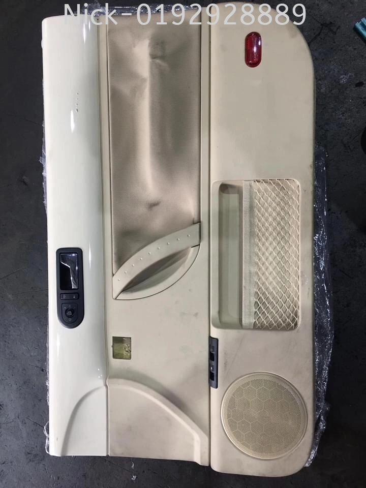 Volkswagen Better 1.6 Door Panel