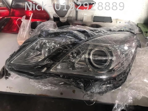 MERCEDES BENZ W212 HEAD LAMP LH 