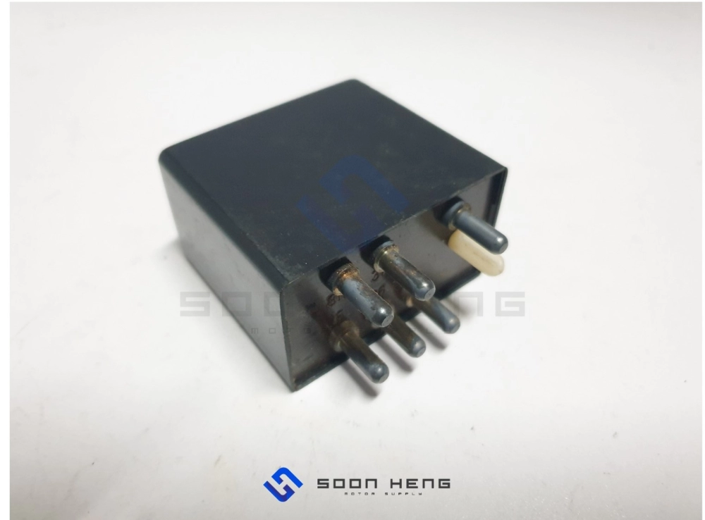 Mercedes-Benz C123, W123, S123, C107, R107, W114, W115 and W116 - Wiper Relay/ Pulse Sender Unit (Original MB)