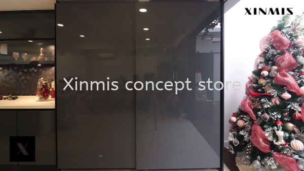  BATTLESHIP GREY 4G GLASS DOOR Aluminium kitchen cabinet Selangor, Malaysia, Melaka, Kuala Lumpur (KL), Petaling Jaya (PJ), Malim Jaya Supplier, Supply, Design, Services | XINMIS CONCEPT STORE