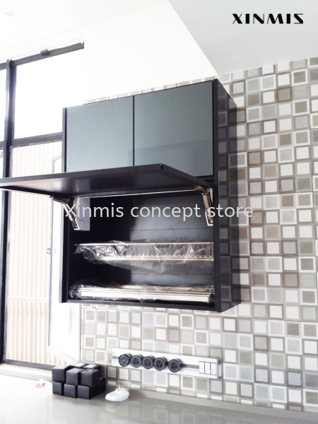  BATTLESHIP GREY 4G GLASS DOOR Aluminium kitchen cabinet Selangor, Malaysia, Melaka, Kuala Lumpur (KL), Petaling Jaya (PJ), Malim Jaya Supplier, Supply, Design, Services | XINMIS CONCEPT STORE